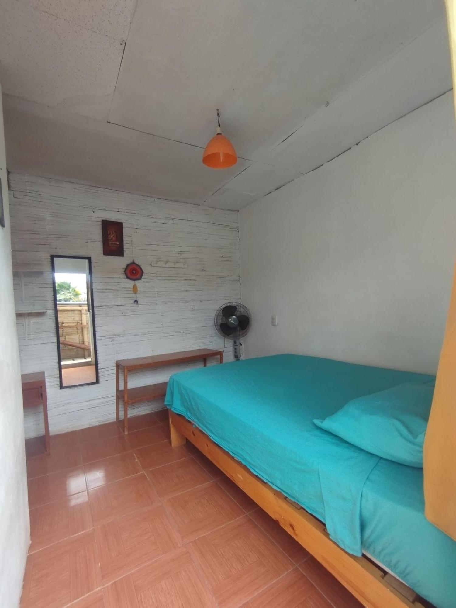 Wiracocha Hostal Máncora Eksteriør bilde